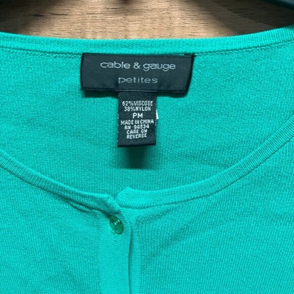 Cable & Gauge medium petite top - Picture 3 of 3